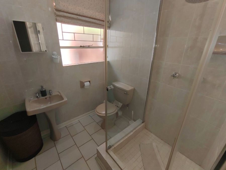 To Let 3 Bedroom Property for Rent in Pentagon Park Free State